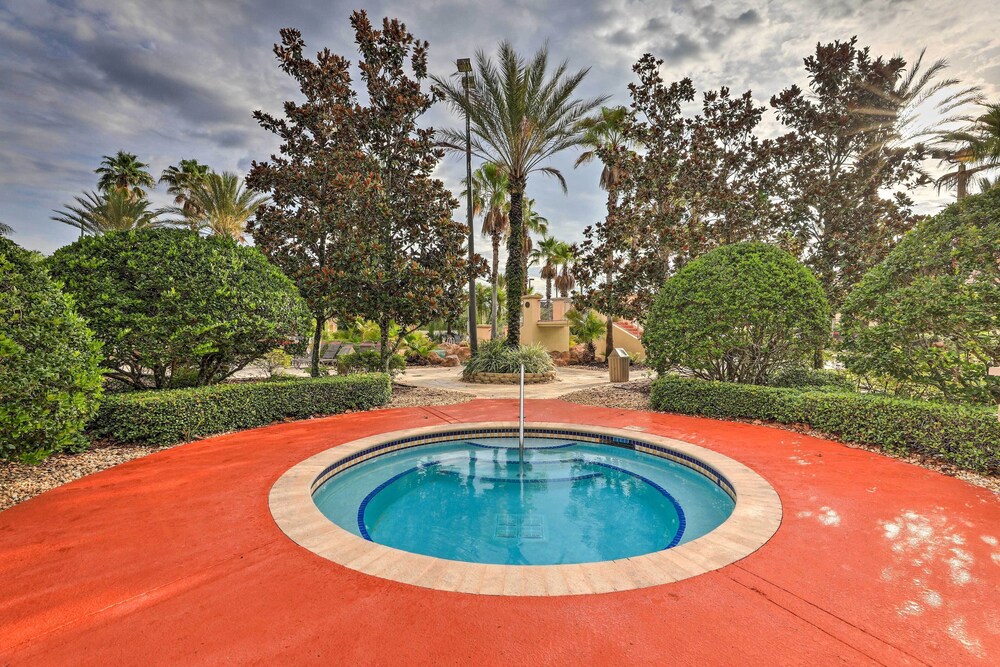 9 Mi to Disney: Sunny Resort Townhome w Patio - photo 15