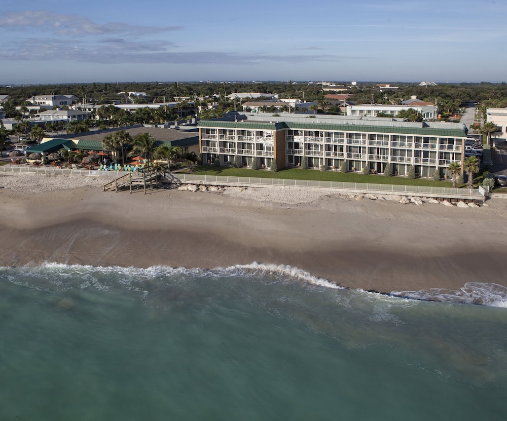 Holiday Inn Vero Beach Oceanside