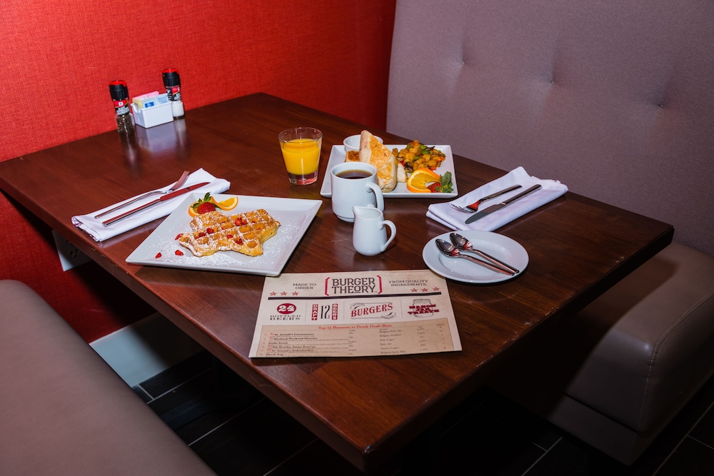 Holiday Inn Houston Downtown by IHG - photo 37