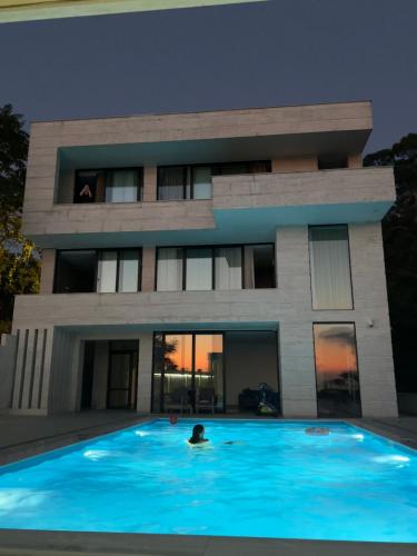 Villa Sunlight