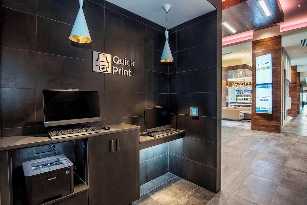 Courtyard by Marriott Raleigh Cary Parkside Town Commons - photo 32