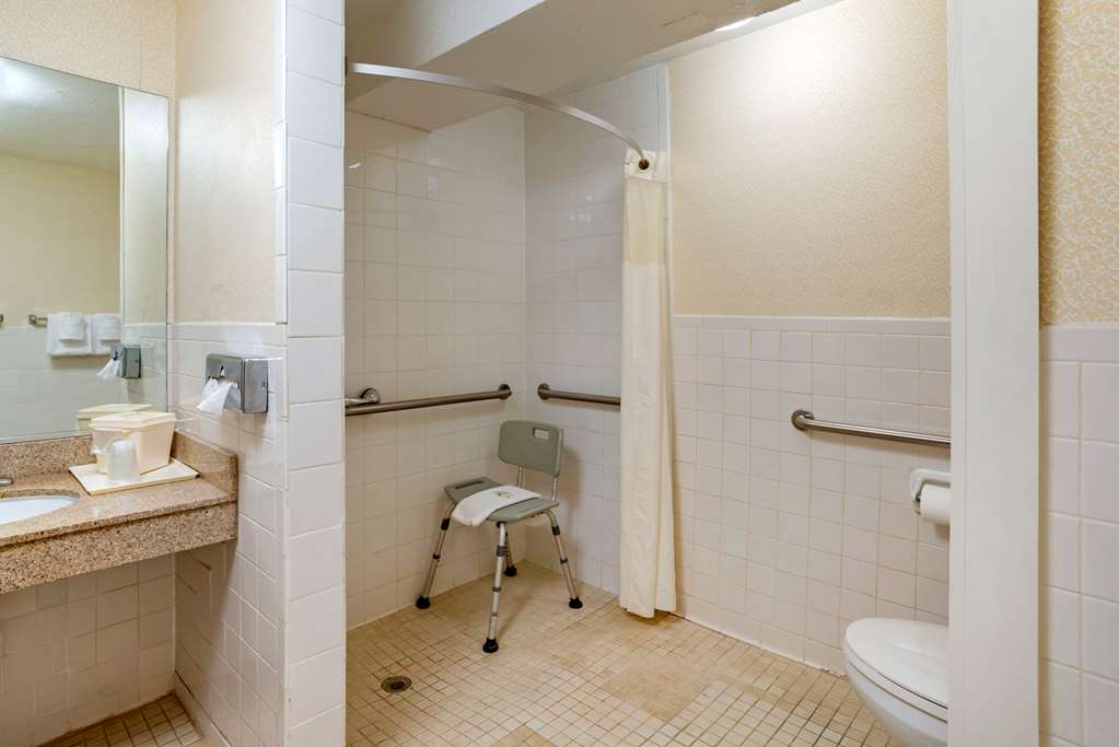 Quality Inn Fredericksburg near Historic Downtown - photo 36