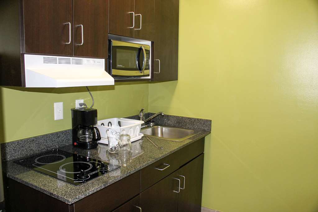 Studio 6 Extended Stay Savannah GA - photo 30