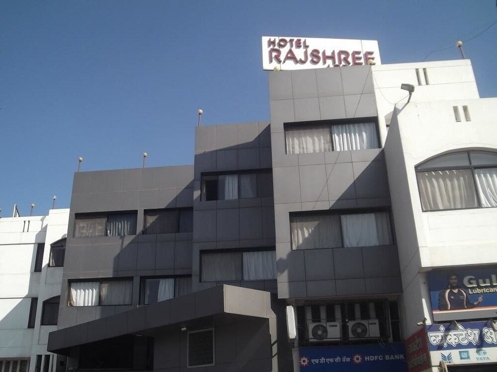 Hotel Rajshree - carbon neutral hotel in Nashik