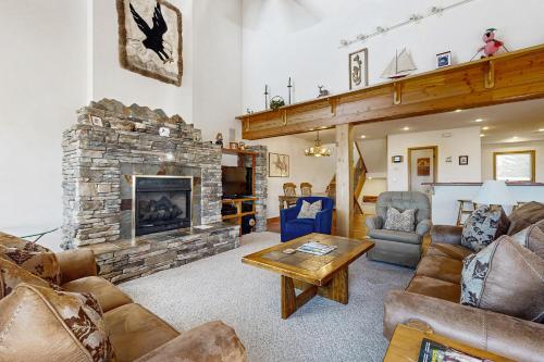 Pinnacle Ridge 02 in Sandpoint, United States