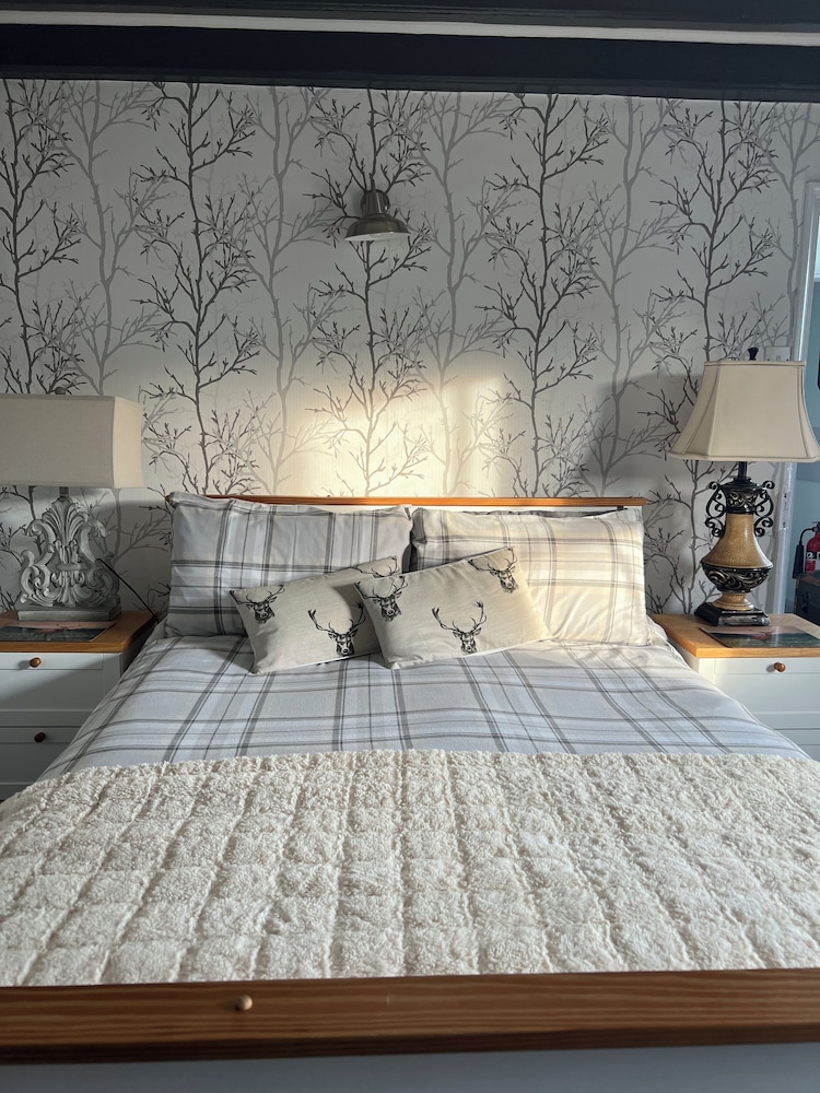 The Foulsyke Licensed Bed and Breakfast Scalby Scarborough — 4-Star Luxury Hotel in Scarborough, United Kingdom