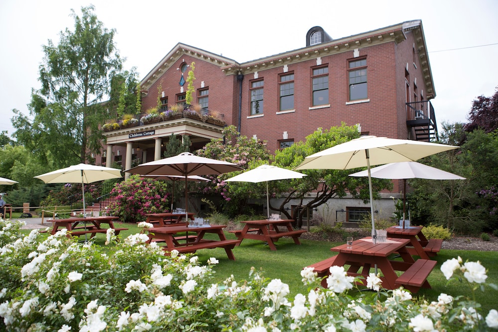 McMenamins Grand Lodge - photo 137