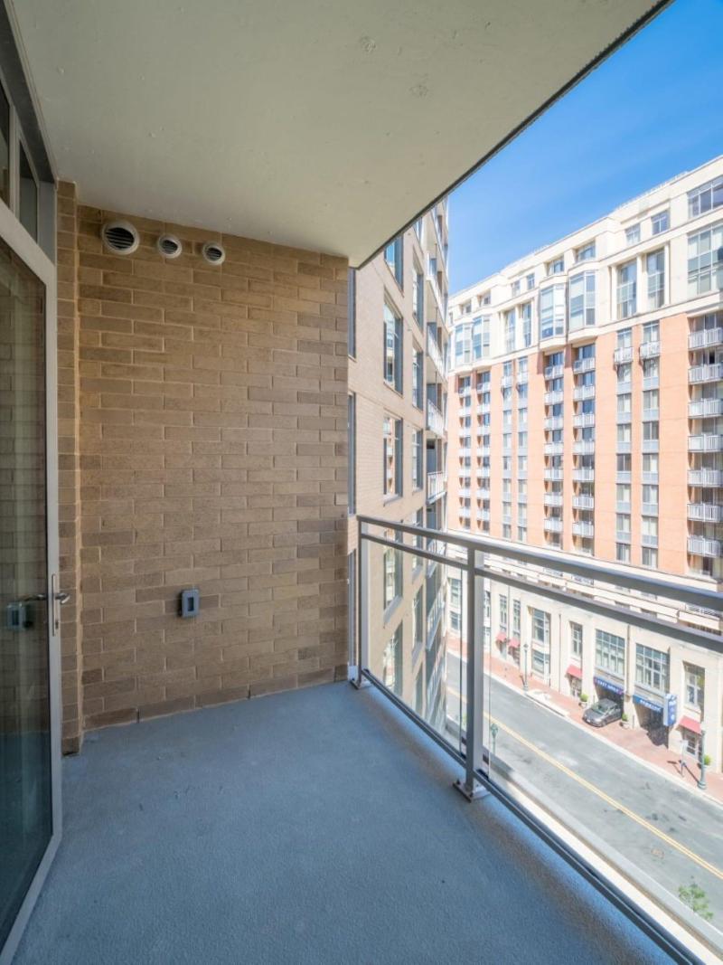 Global Luxury Suites Bethesda Chevy Chase - photo 43