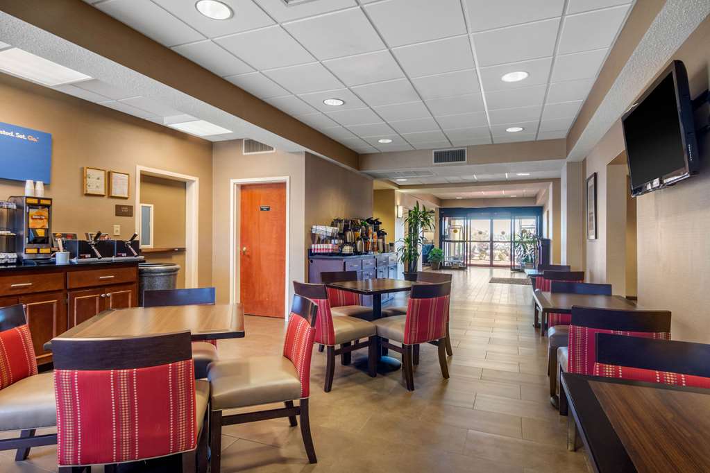 Comfort Inn & Suites LaGrange East - photo 27