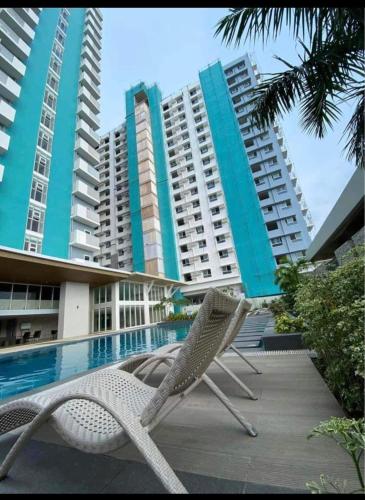 Oceanview Condo Bacolod City — 4-Star Luxury Hotel in Bacolod, Philippines