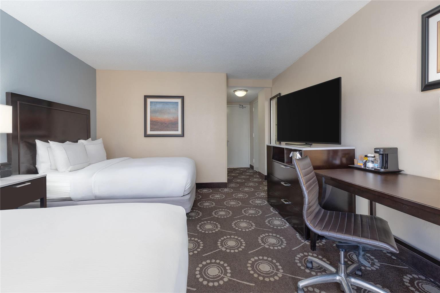 Wyndham Midland Downtown - photo 17