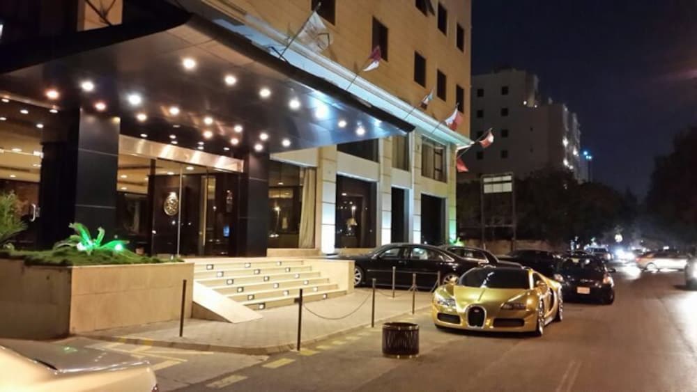 Orans Suites 4 - carbon neutral hotel in Jeddah