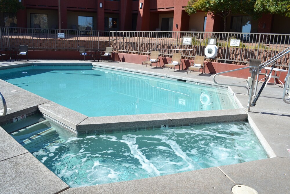 The Lodge at Cliff Castle Casino - photo 3
