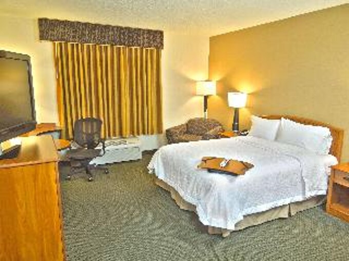 Hampton Inn Tooele - photo 6