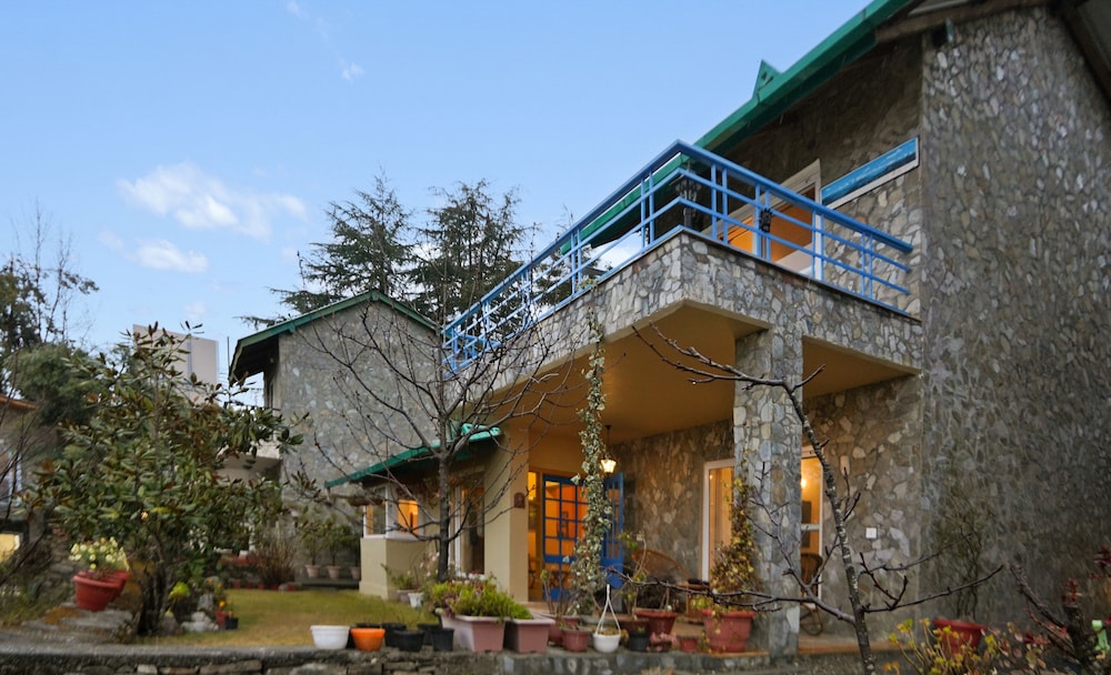 2B Mukteshwar 109 by bnbmehomes in Dhari, India