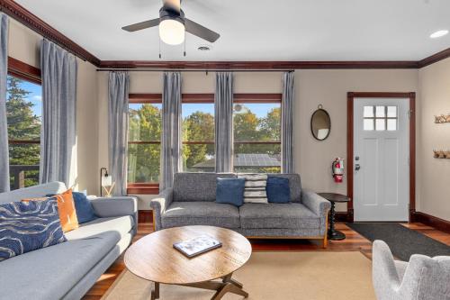 Douglas Retreat in Douglas, United States