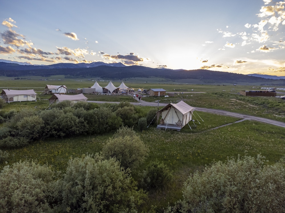 Under Canvas West Yellowstone - photo 49