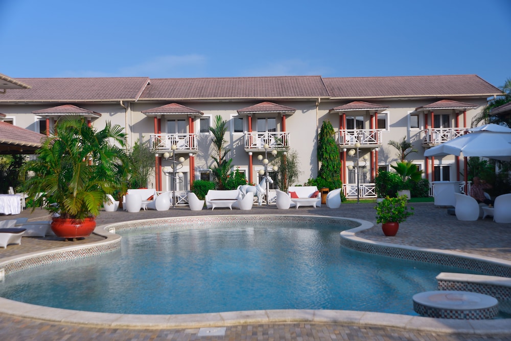 Nomad Suites Residence — 4-Star Luxury Hotel in Libreville, Gabon