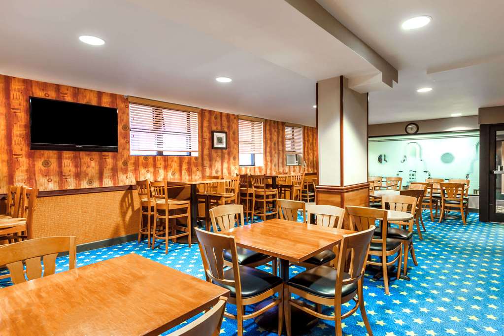Ramada by Wyndham Jersey City - photo 13