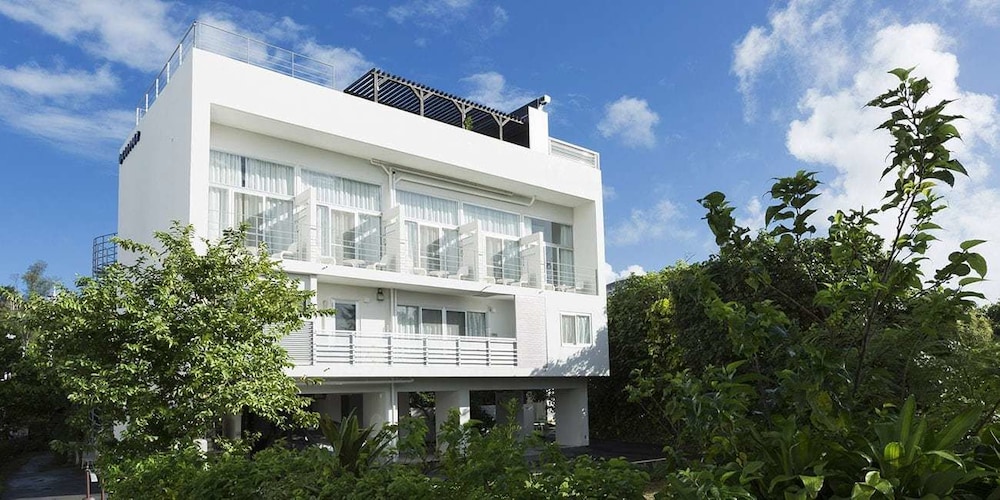 Wires Hotel Onna Clipper Okinawa Base in Okinawa, Japan