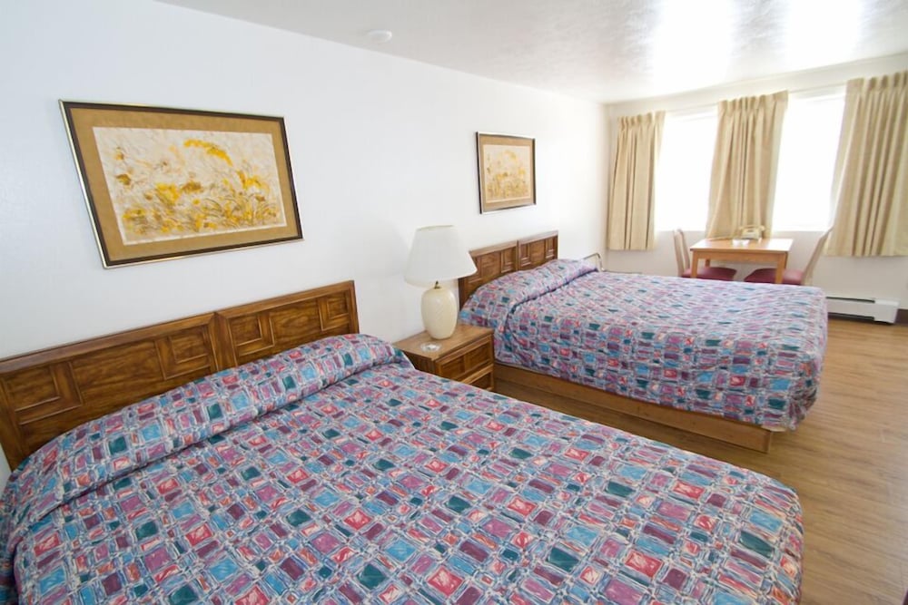 Brooks Street Motor Inn - photo 6