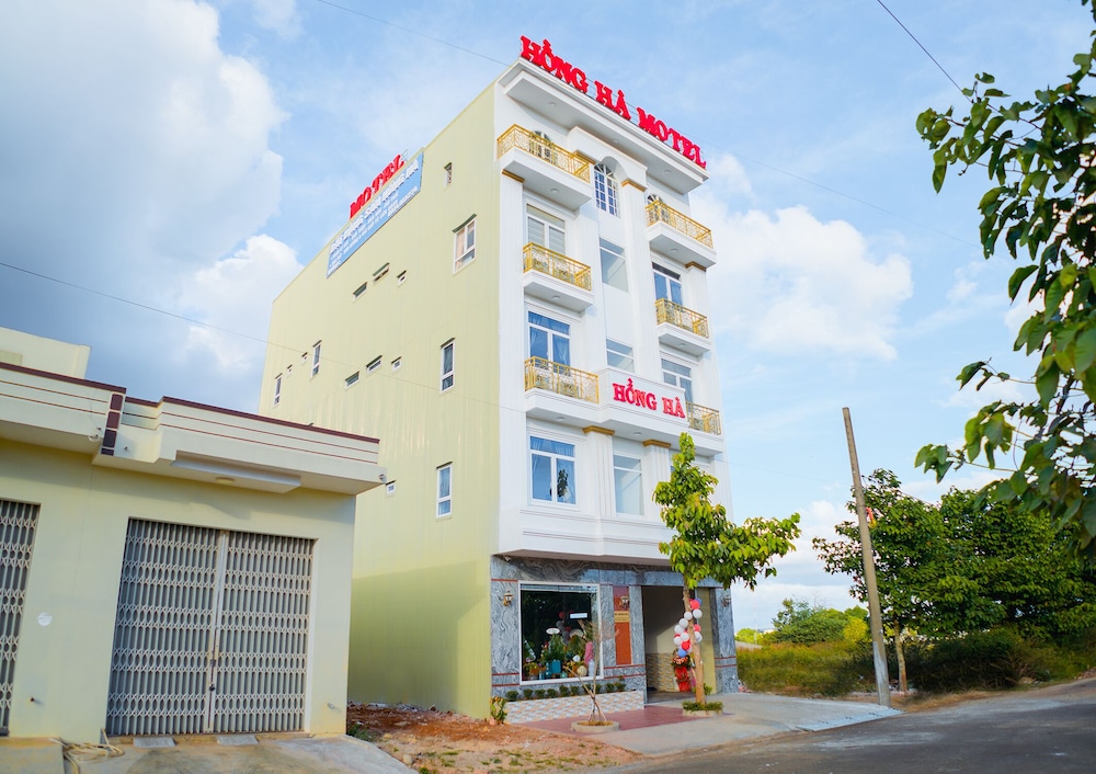 Hong Ha Hotel — hotel near Pleiku Airport