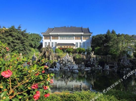 Aqphne Hotel — 4-Star Luxury Hotel in Liancheng, People's Republic of China
