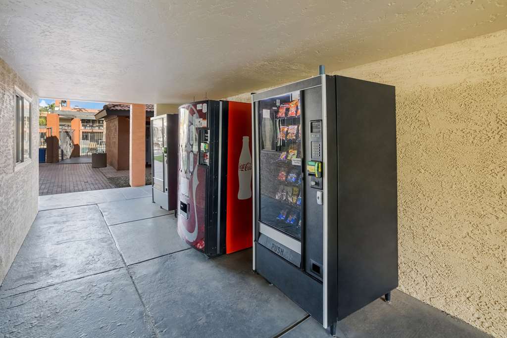 Quality Inn & Suites Goodyear Phoenix West - photo 22