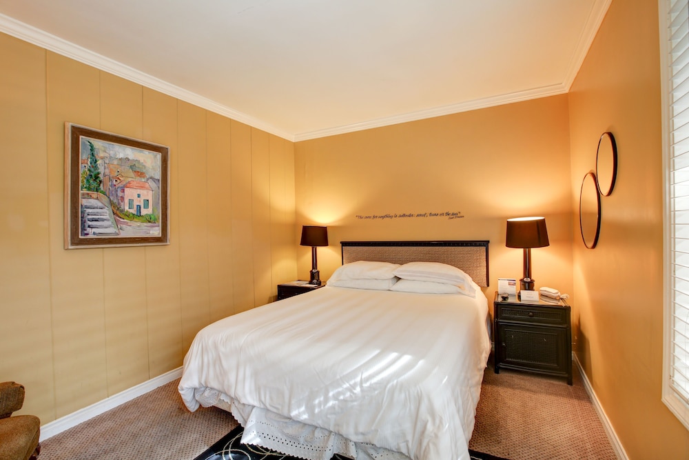 The Tides Laguna Beach - photo 21