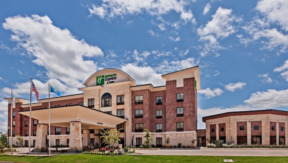 Holiday Inn Express & Suites Duncan by IHG - photo 50