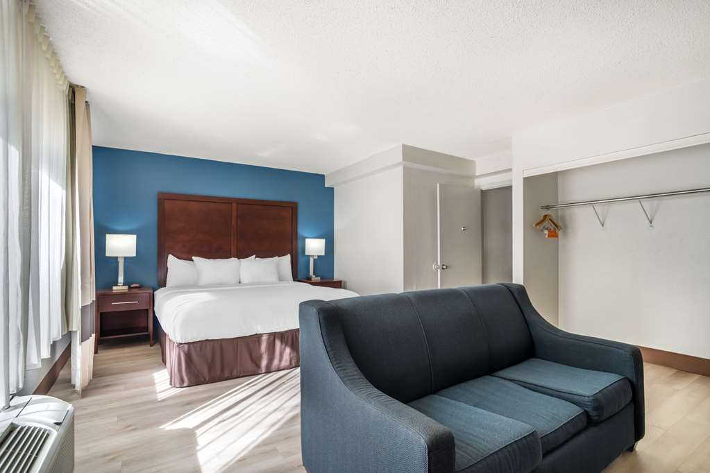 Comfort Inn Charlotte Airport Uptown - photo 21