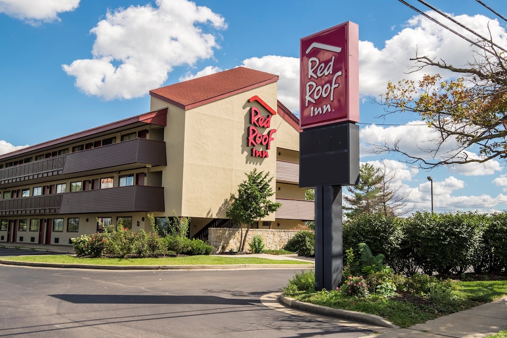Red Roof Inn Cincinnati Sharonville - featured photo