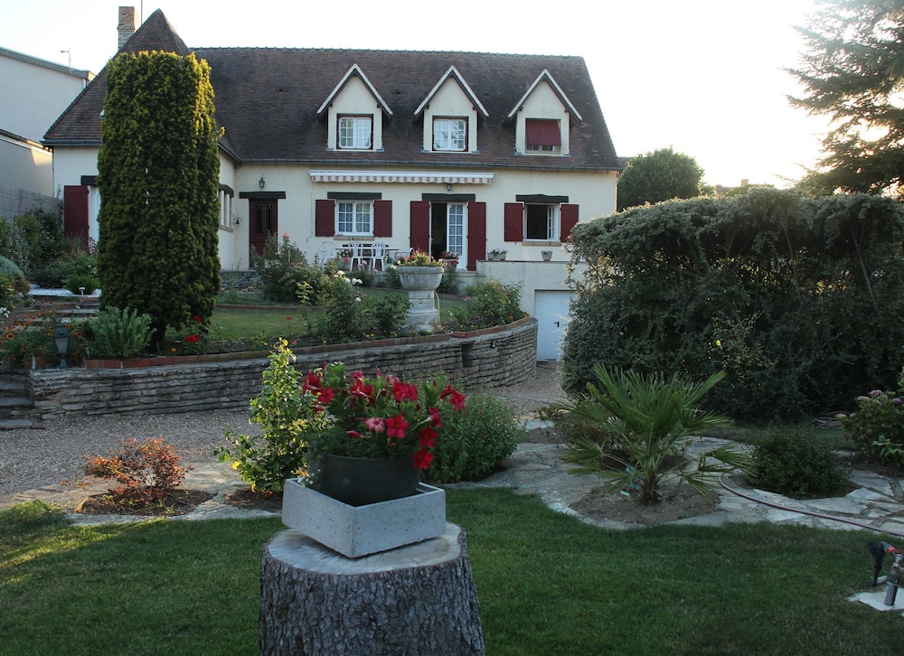 La Noisetière — hotel in Noyers-Sur-Cher