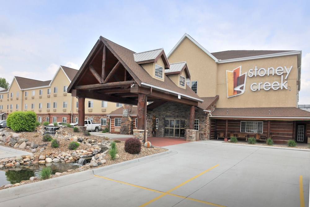 Stoney Creek Hotel St. Joseph - photo 41