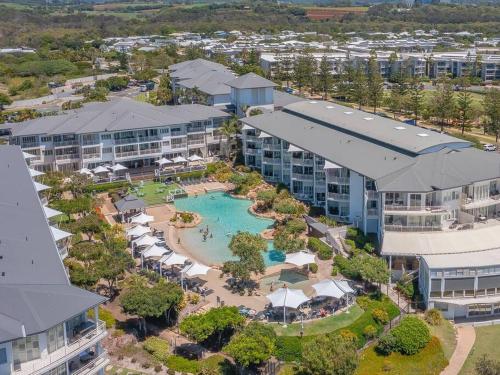 The Pool Resort Kingscliff Two Bed Dual Key 2218 19 — Kingscliff