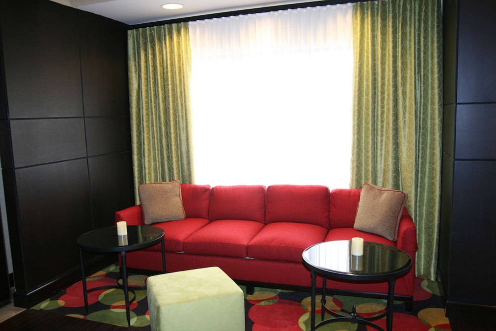 Hampton Inn Jacksonville Anniston Area - photo 4