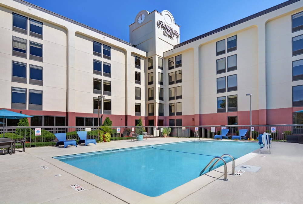 Hampton Inn Kansas City Overland Park - photo 35