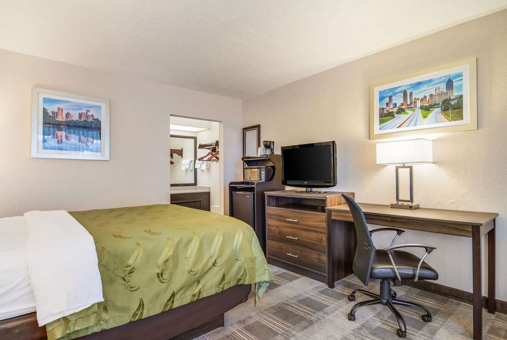 Quality Inn Suwanee I 85 - photo 18