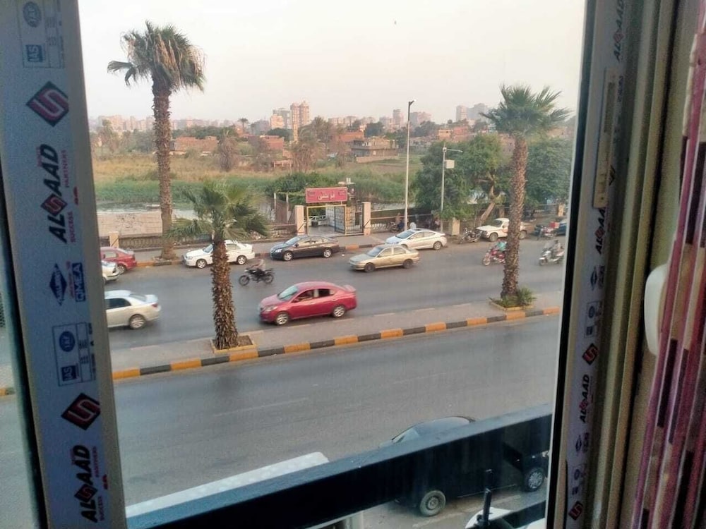 Zahrat El Bahr El Azam Apartments — 4-Star Luxury Hotel in Giza, Egypt