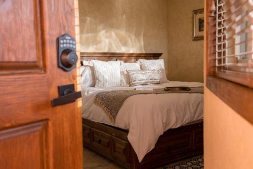 Barbati Boutique Studio - carbon neutral hotel in Corfu