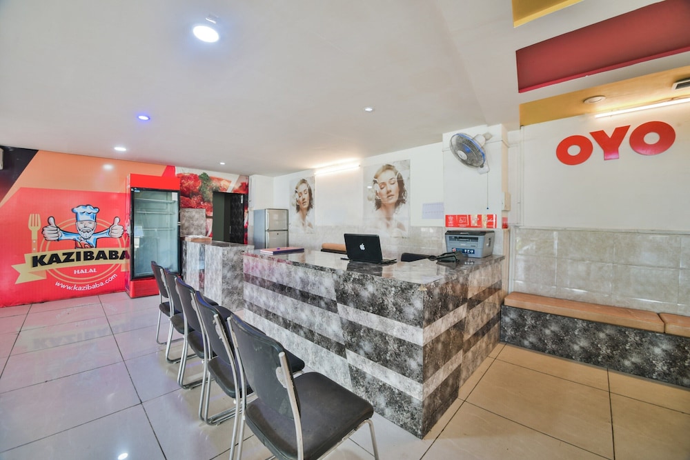 OYO 45055 Hotel King’s Palace in Kota, India