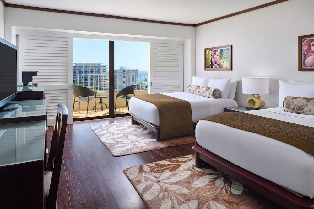 Lotus Honolulu at Diamond Head - photo 16