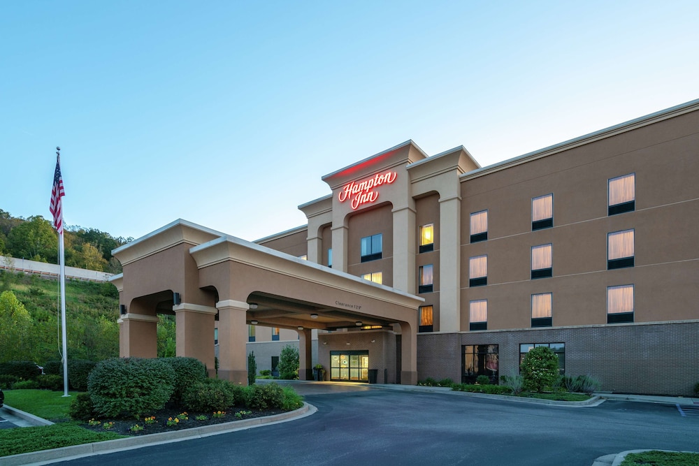 Hampton Inn Huntington University Area - featured photo