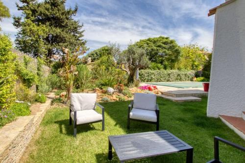 Elegant House With Terrace Garden And Pool — 4-Star Luxury Hotel in Sanary-Sur-Mer, France