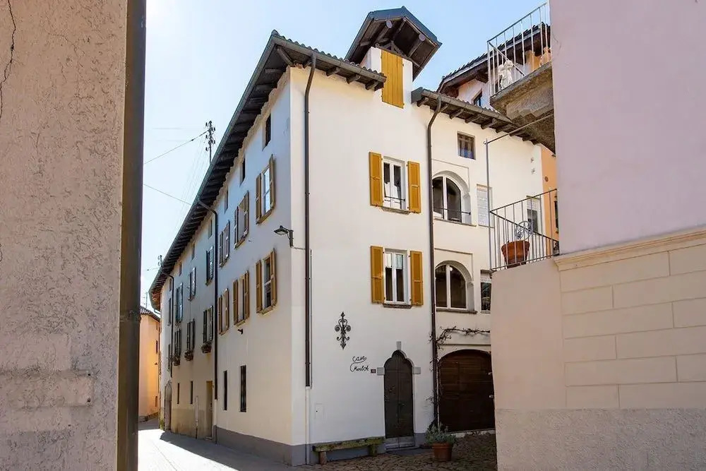 Historical Caslano 2 18110416 — Caslano