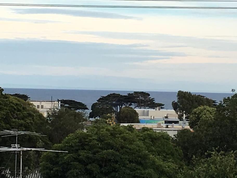 Heart of Torquay Whitewater Apartment Torquay — 4-Star Luxury Hotel in Torquay, Australia