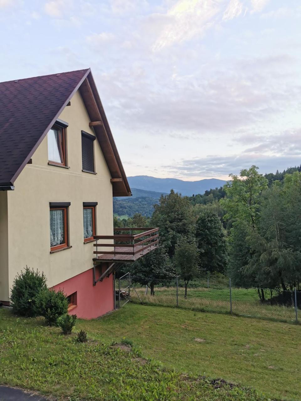 Domek Na Niedzwiedziarce in Zawoja, Poland