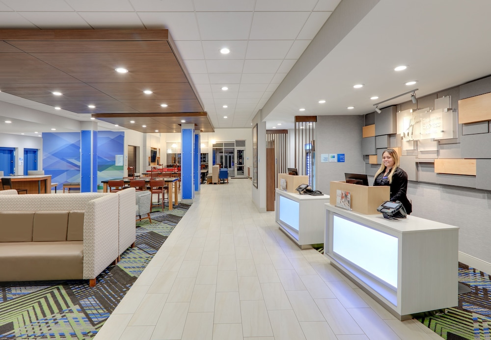 Holiday Inn Express & Suites Dallas NW HWY Love Field by IHG - photo 27