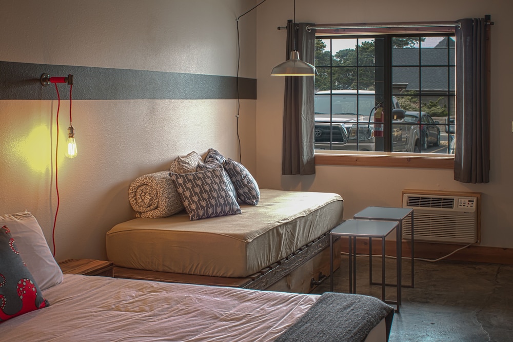 Ashore Hotel - photo 7