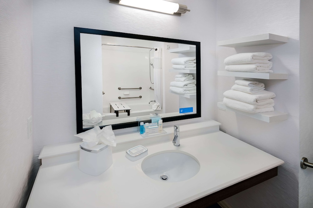 Hampton Inn & Suites San Antonio Brooks City Base - photo 22